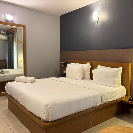 Air Avenue Hotel - Airport Devanahalli Exteriör bild