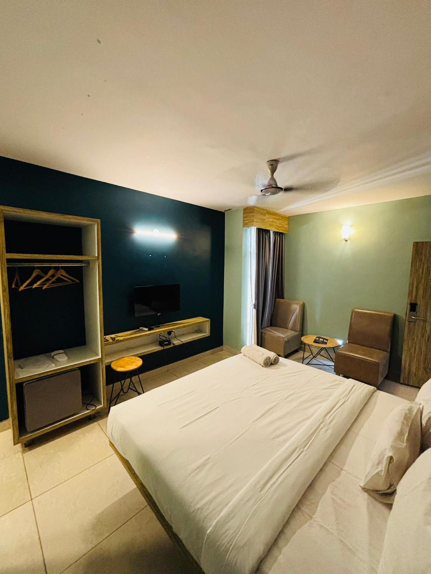 Air Avenue Hotel - Airport Devanahalli Exteriör bild
