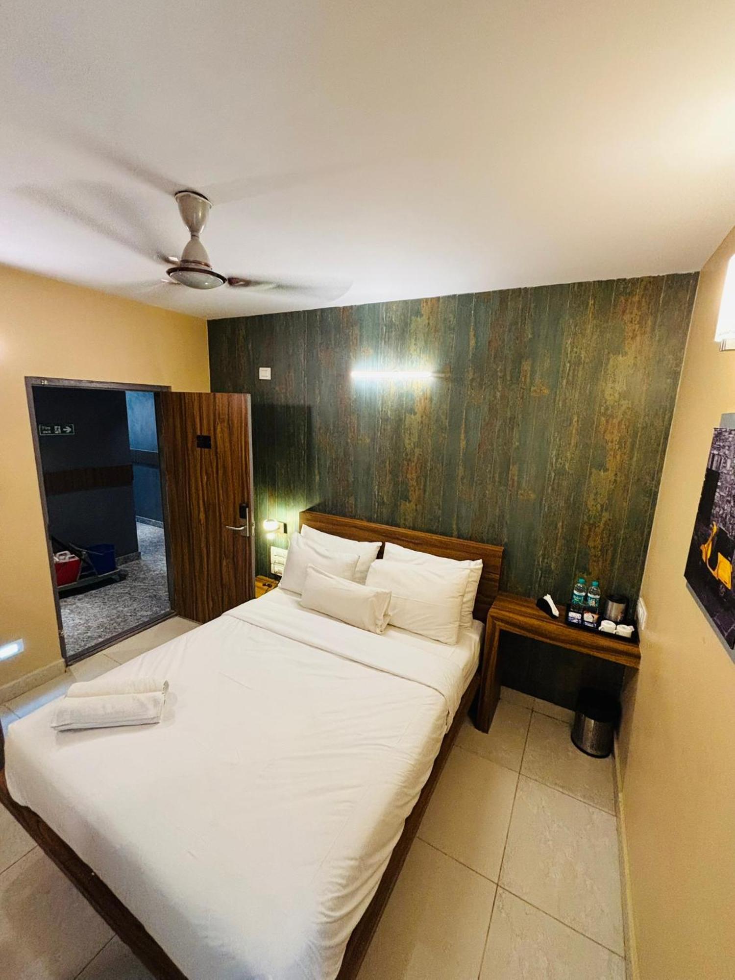 Air Avenue Hotel - Airport Devanahalli Exteriör bild
