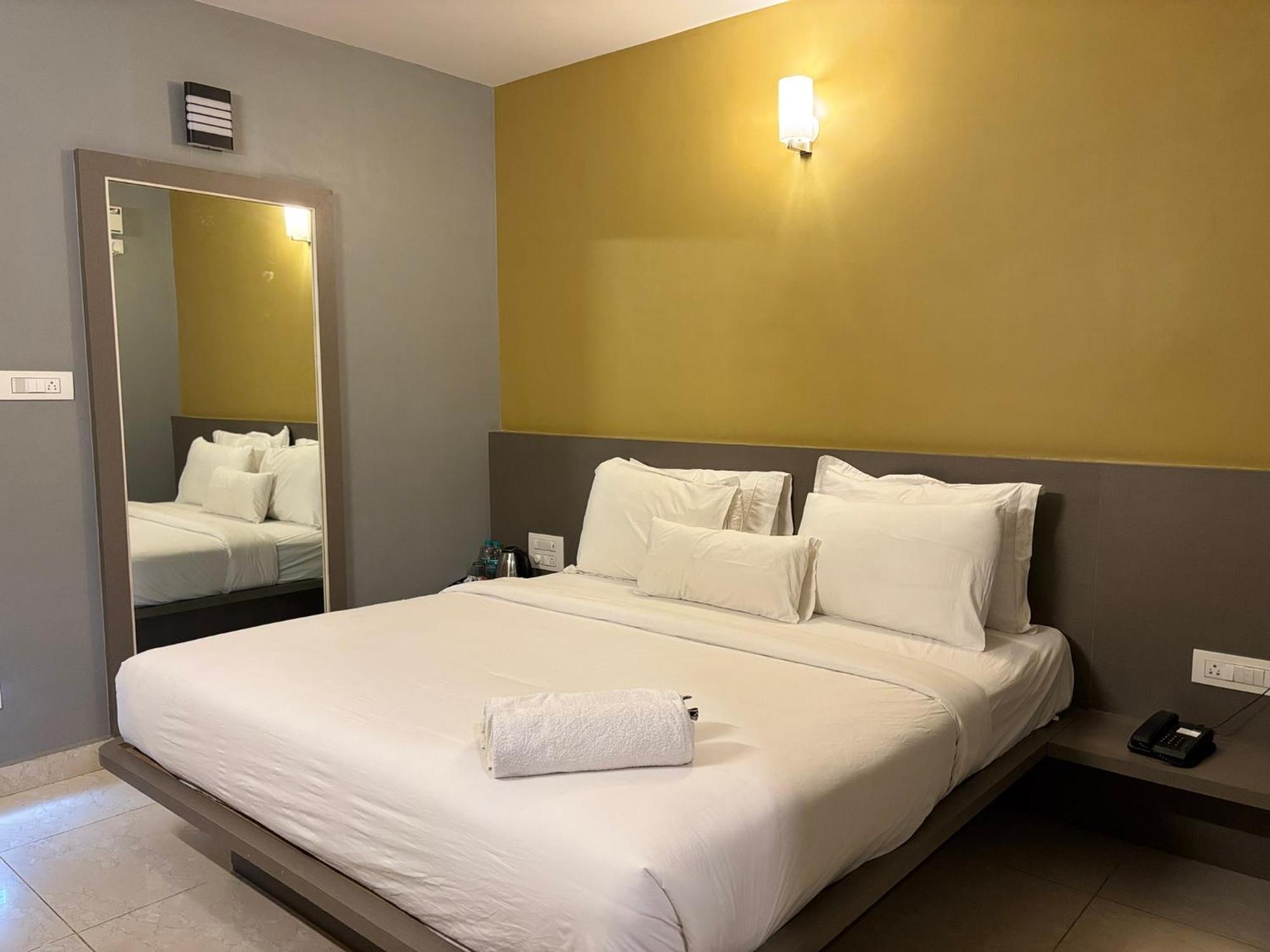 Air Avenue Hotel - Airport Devanahalli Exteriör bild